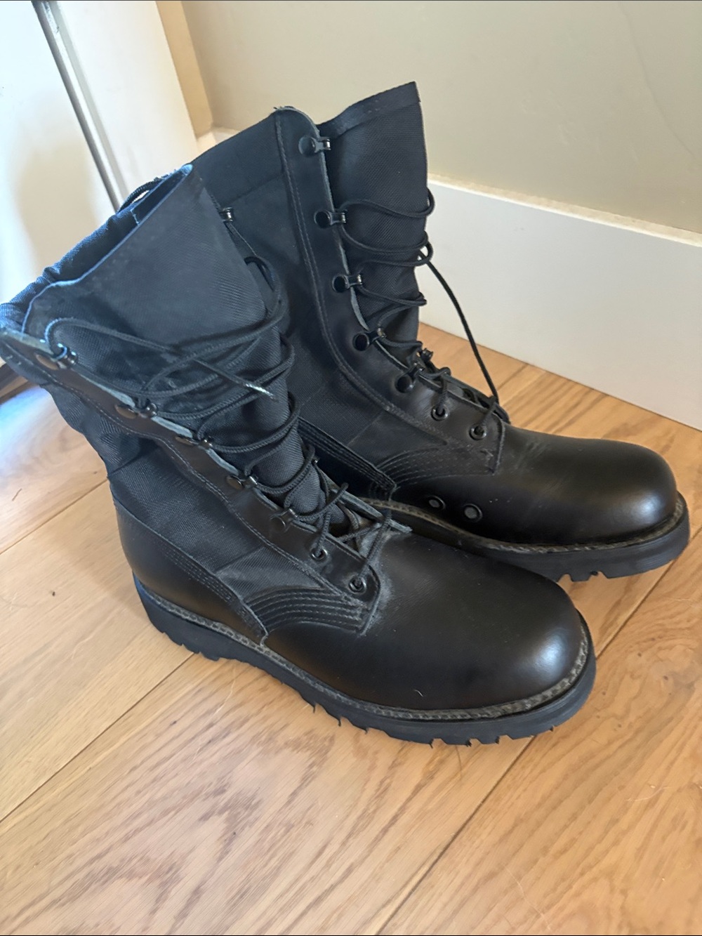 Men's Black parachute Lace-Up Boots